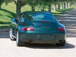 Porsche 911 Carrera 4 2001 года